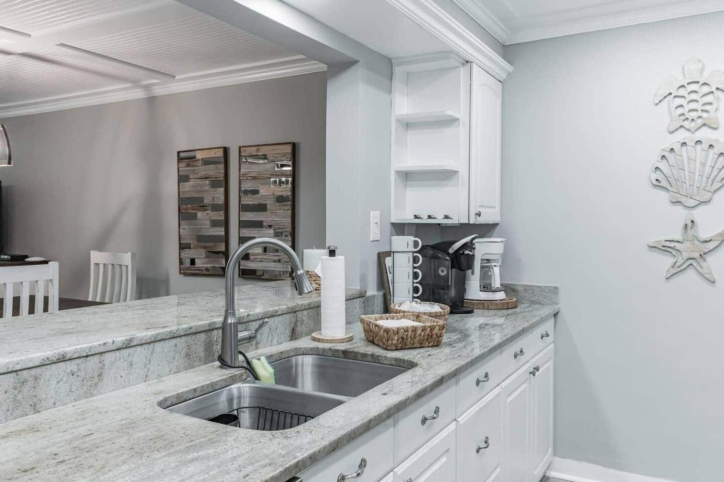 Forest Beach Condo Walk To Coligny, Pool, Tennis Hilton Head Island Esterno foto